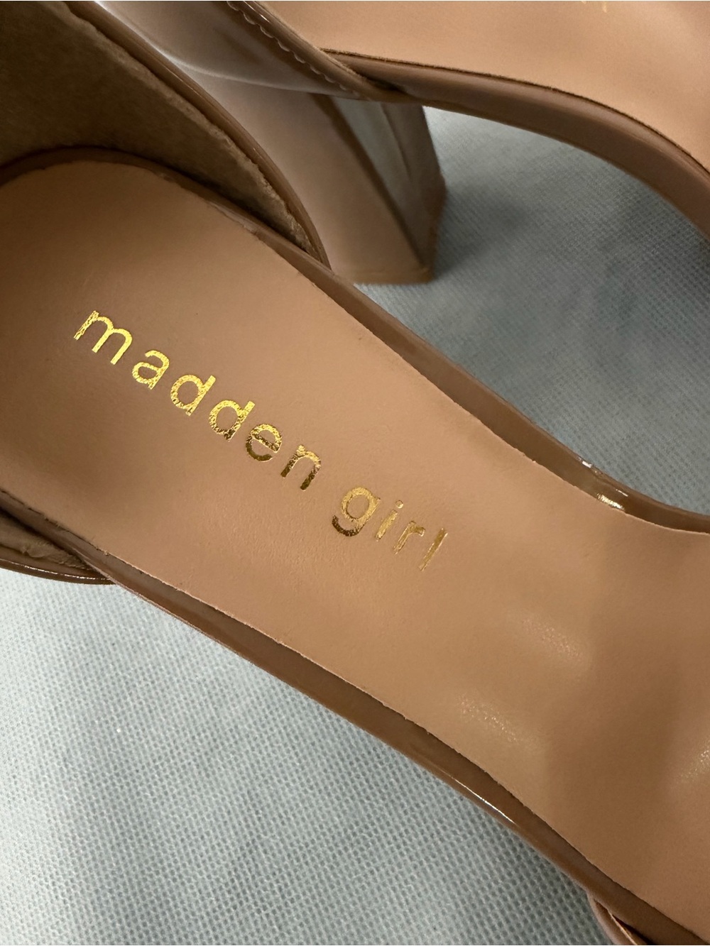 Madden Girl Beige Block Heel Sandals Ankle Strap Size 7 (B223) - Picture 4 of 12